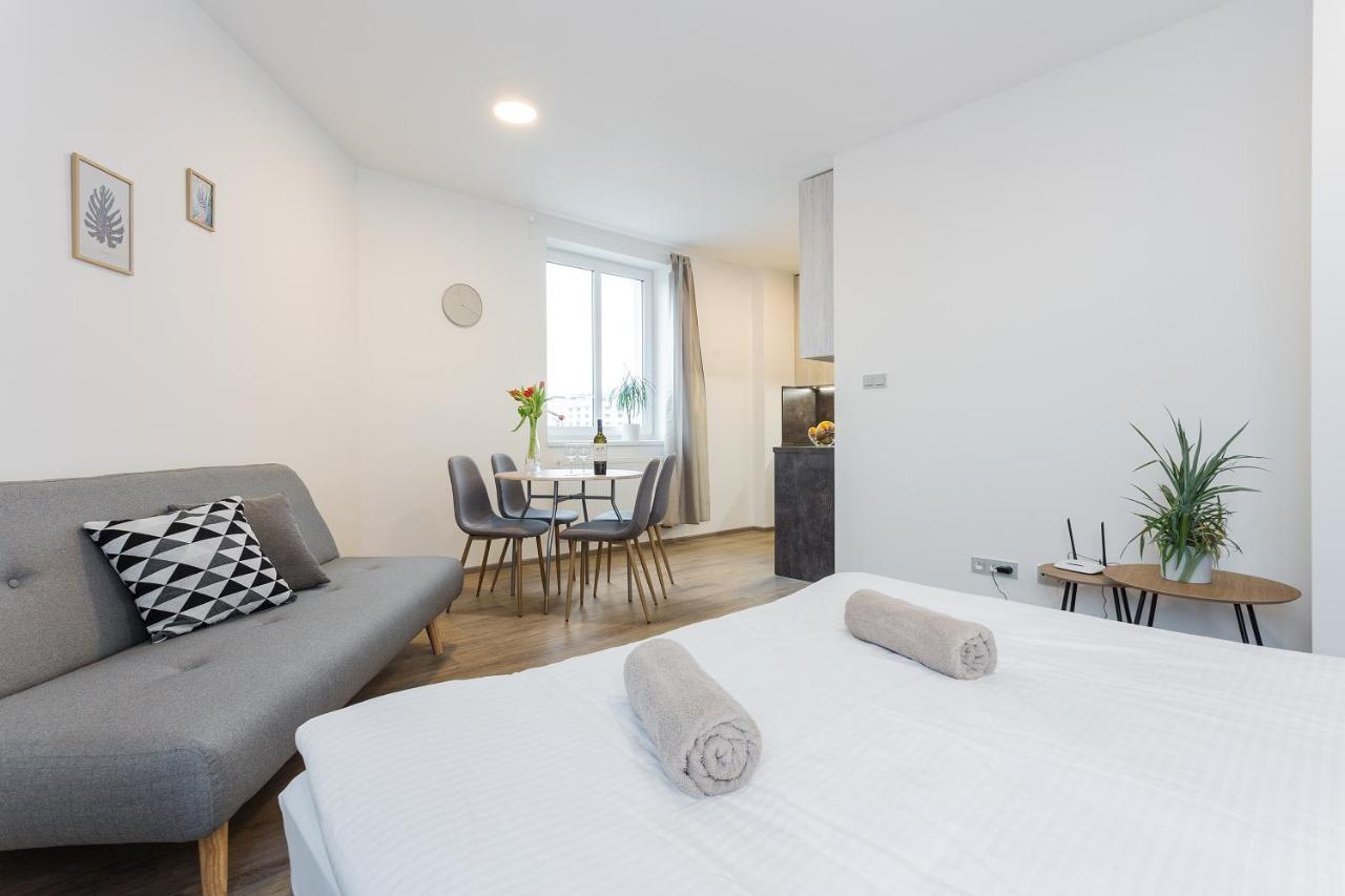 Harfa Apartments Prague Ngoại thất bức ảnh